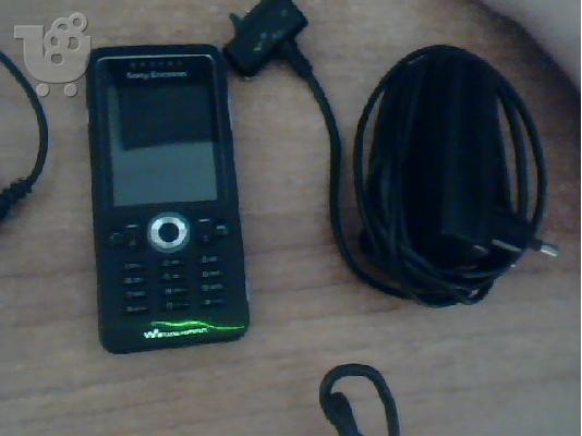 PoulaTo: πουλαω το sony ericsson w302